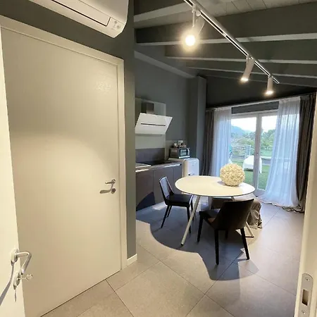 Art Design 3* Costa Volpino