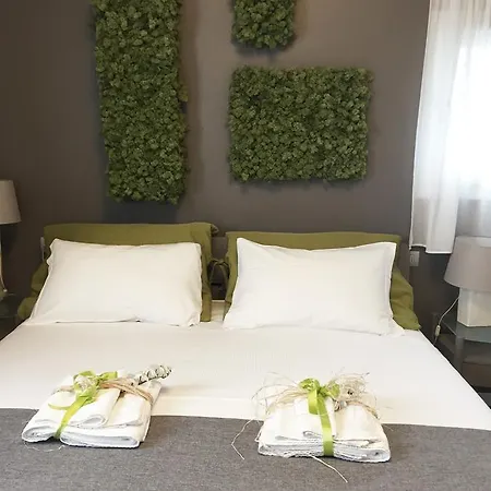 Bed & Breakfast Art Design Costa Volpino