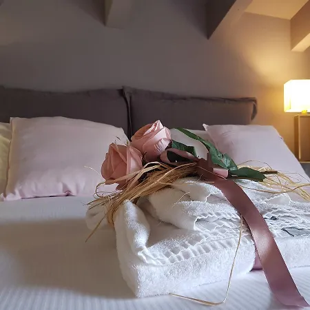 Bed & Breakfast Art Design Costa Volpino