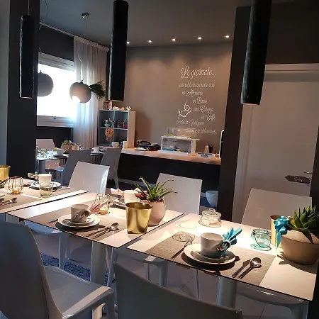 Art Design Bed & Breakfast Costa Volpino
