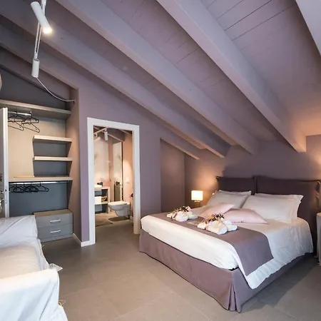 Bed & Breakfast Art Design